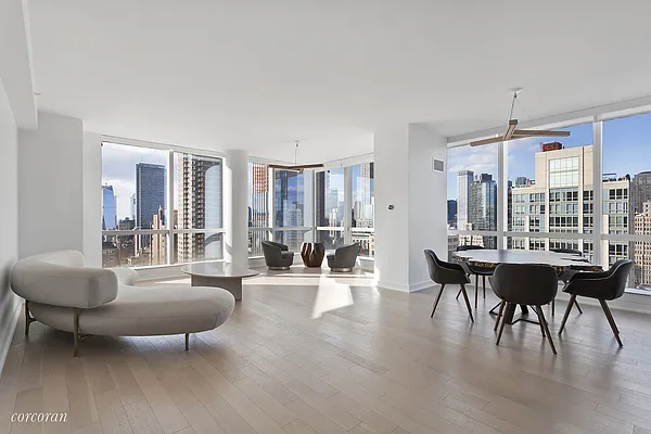 Sold by Corcoran | media 21