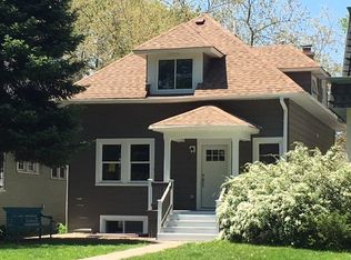 2234 Pioneer Rd, Evanston, IL 60201