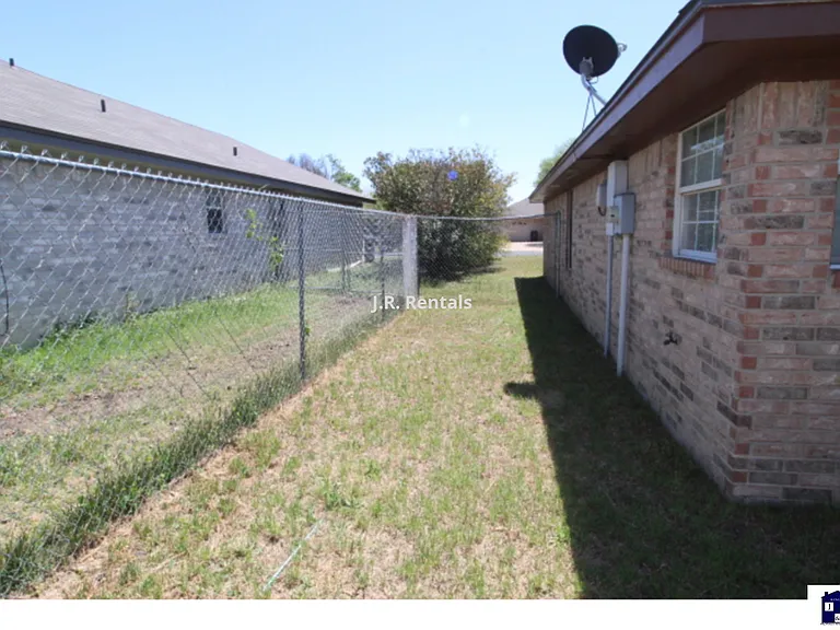 4209 Adobe Dr — Photo 20