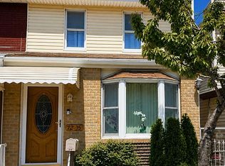 7215 Juniper Valley Rd, Middle Village, NY 11379