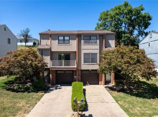 22 Bethany Dr #A, Pittsburgh, PA 15215