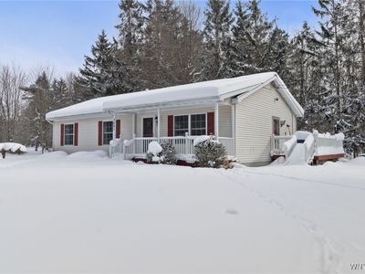 7441 Derby Rd, Derby, NY, 14047