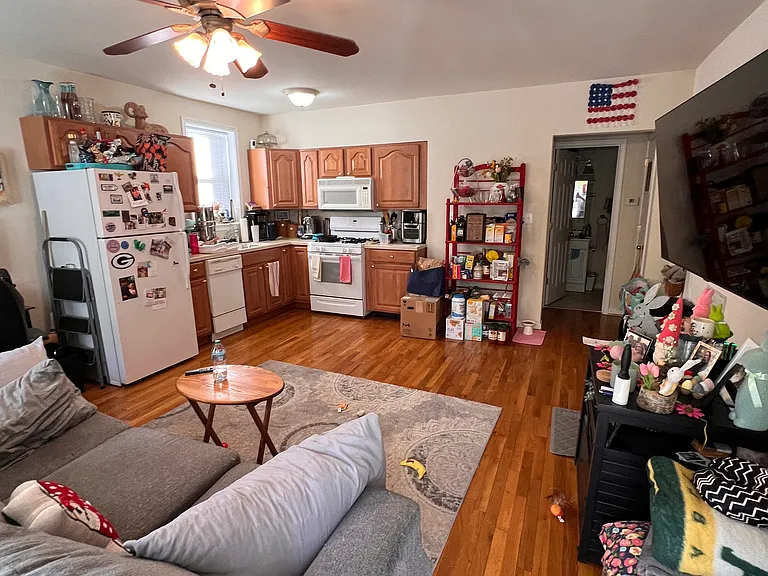 3012 Patterson Ave #B — Photo 2
