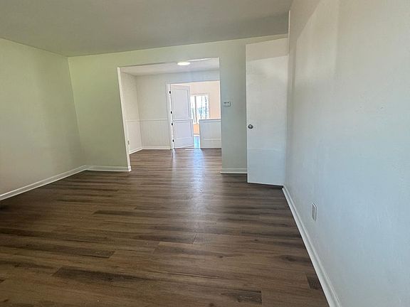 2nd image of 101 Palmer Rd