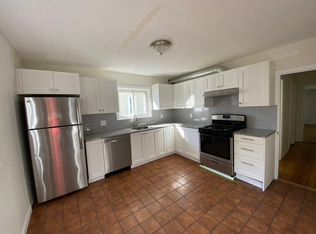 10 Clary St #1, Cambridge, MA 02139