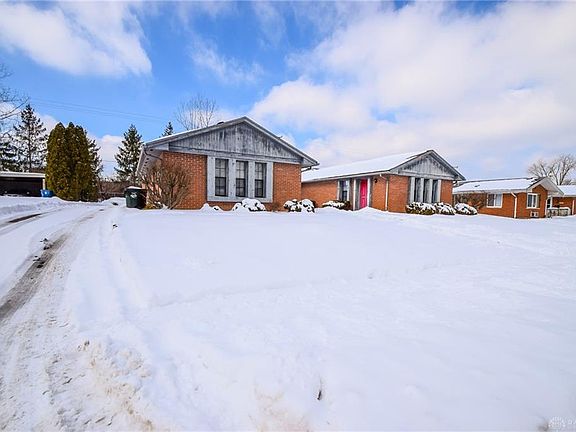 3rd image of 4683 Croftshire Dr