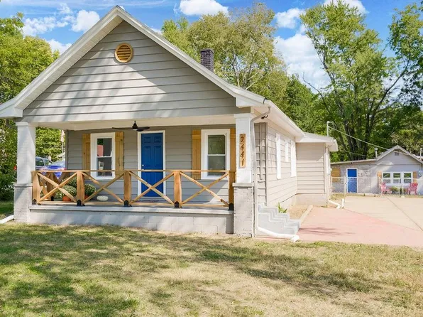 2441 S Claremont Ave, Independence, MO 64052
