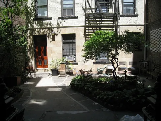 Rented by Citi Habitats | media 11