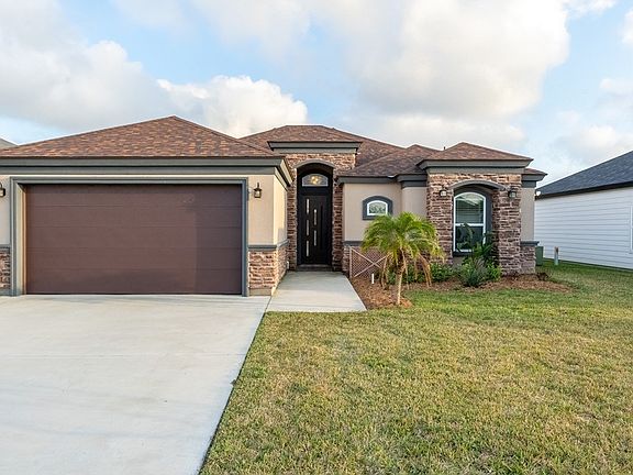 2nd image of 35 Valdarama Dr