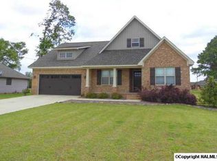 522 Oakland Dr, Gadsden, AL 35901