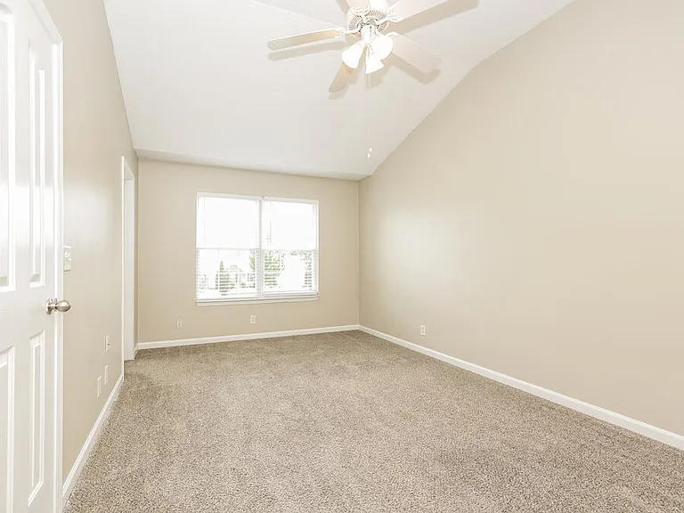 3119 Swilly Ct — Photo 10