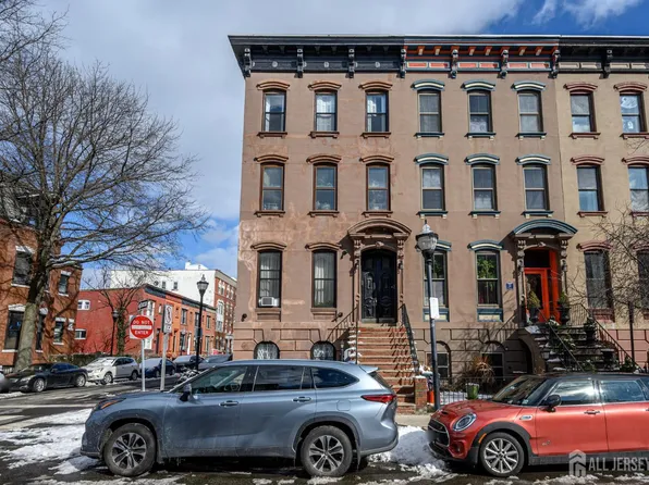 548 Bramhall Ave, Jersey City, NJ 07304