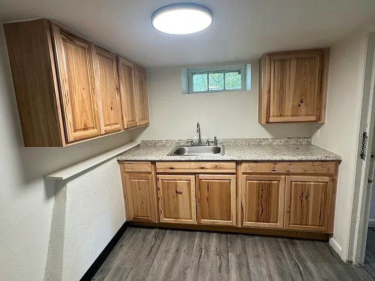 1213 Quincy St #1 — Photo 2
