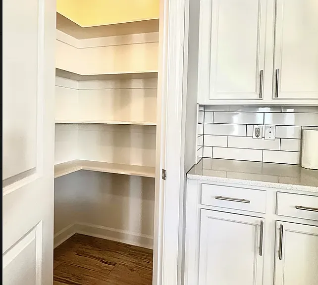 2401 Pecan Ridge Way — Photo 9