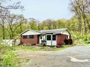 385 Jane Chapel Rd, Oxford, NJ 07863