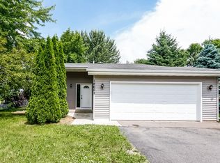 14601 Westcliffe Dr, Burnsville, MN 55306
