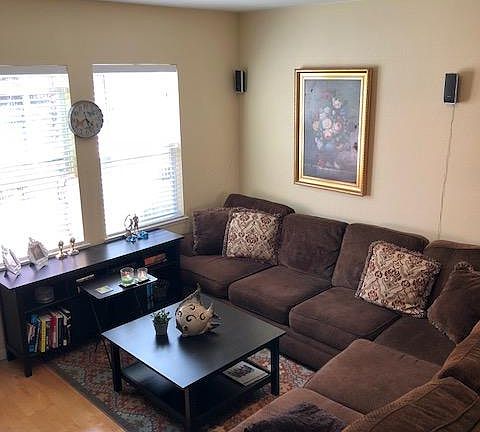 Montego Ter Living Room