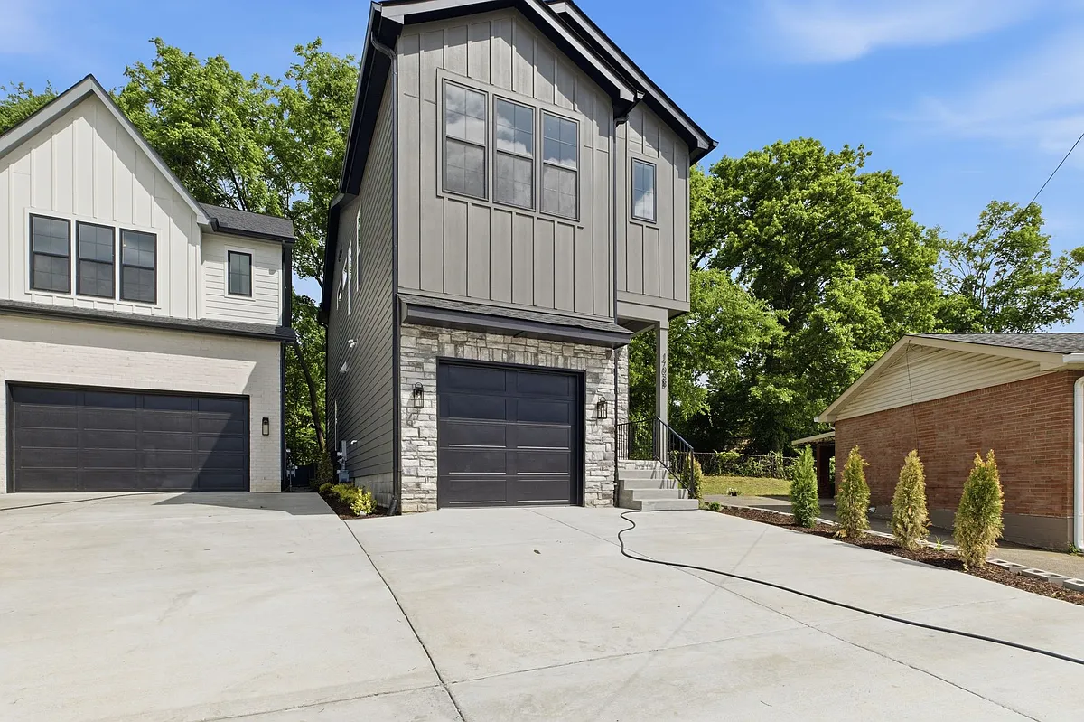 Building Photo - 1703B Jeans Ct