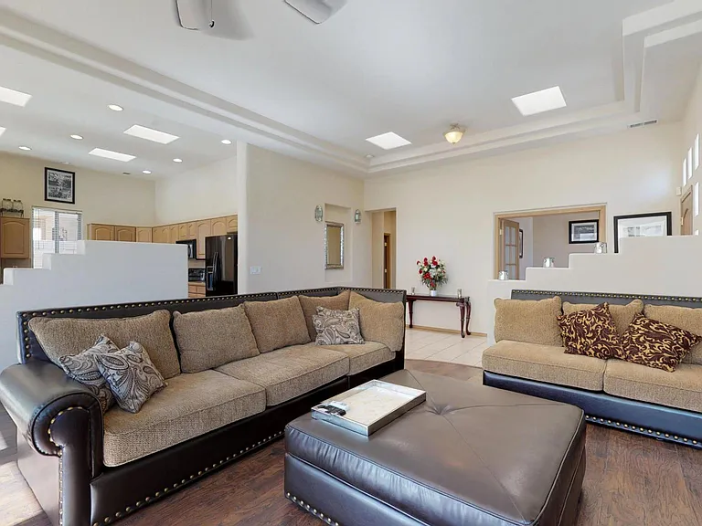 6306 Mojave St NW — Photo 9