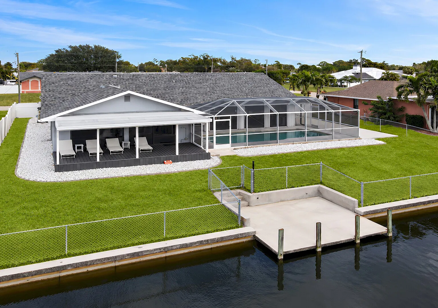Talita | Canal Home, Heated Pool & fanced Yard — Photo 3