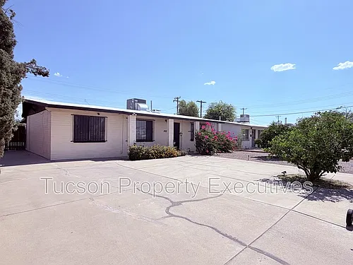 3626 E Sylvane St Photo 1 3626 E Sylvane St Photo 1