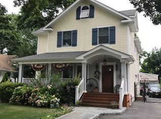 840 Waverly Pl, Baldwin, NY 11510