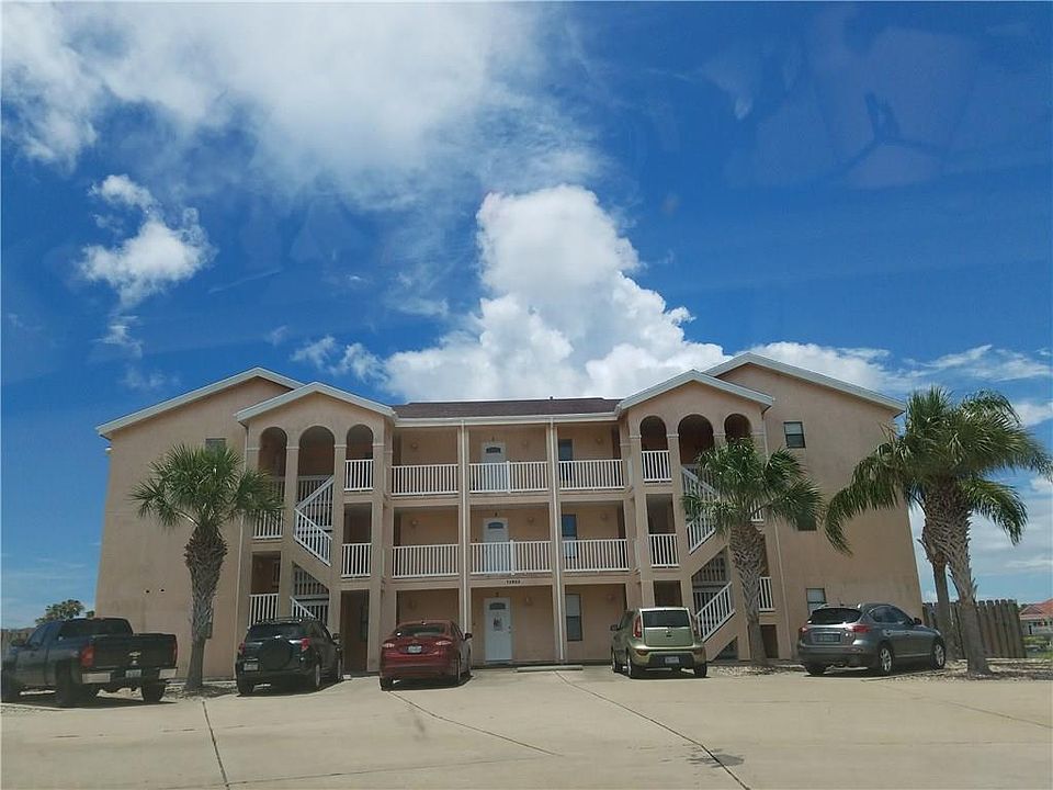 1st image of 13953 Fortuna Bay Dr APT 2