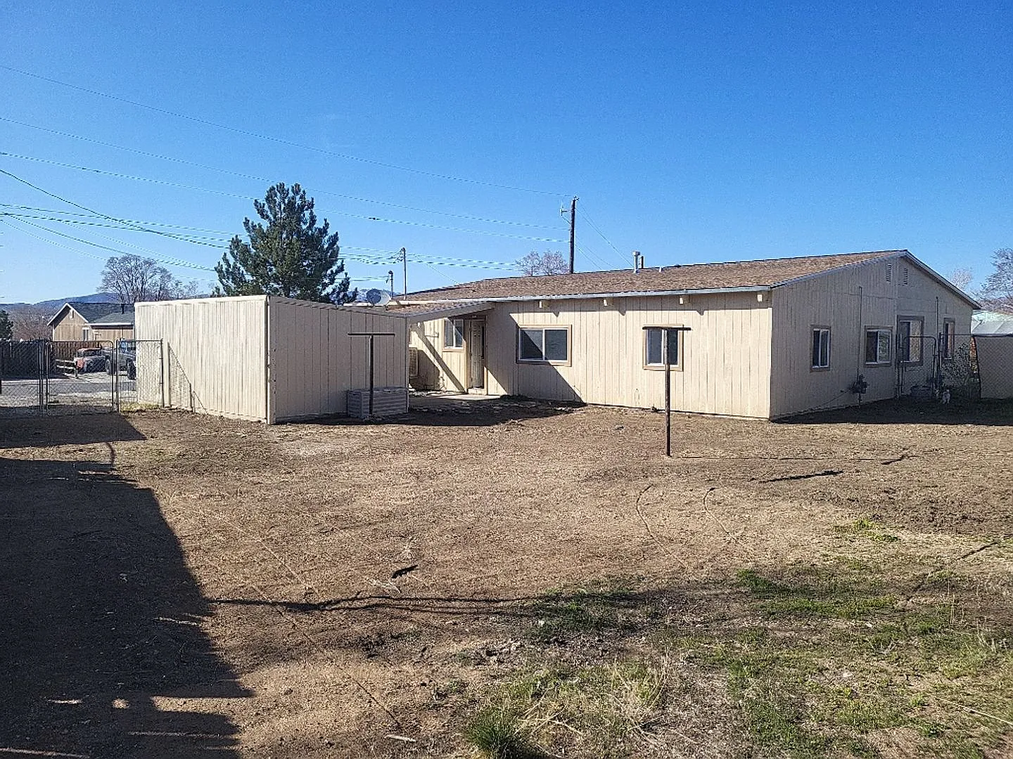 13390 Mount Lassen - 3 Bedroom home in Stead — Photo 2