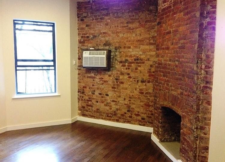 2nd image of 487 Clinton Ave