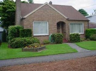 122 6th Ave NW, Puyallup, WA 98371
