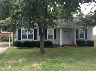 1143 Heatherwood Cir, Florence, SC 29501