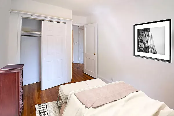 341 1st Ave #5 — Photo 9