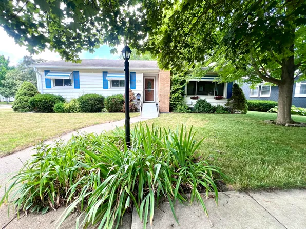 1003 Ada St, Owosso, MI 48867