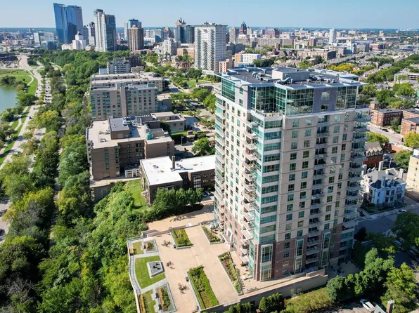 1522 North Prospect AVENUE #204, Milwaukee, WI 53202