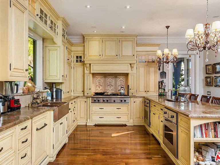24908 Bella Vista Dr — Photo 10