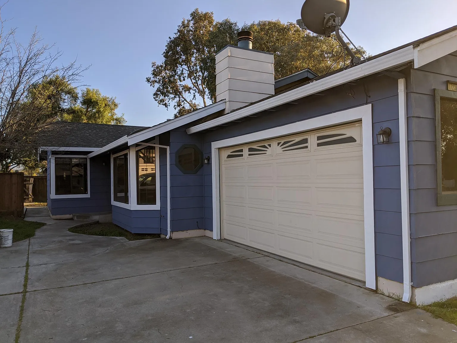 1723 Elm St photo 1