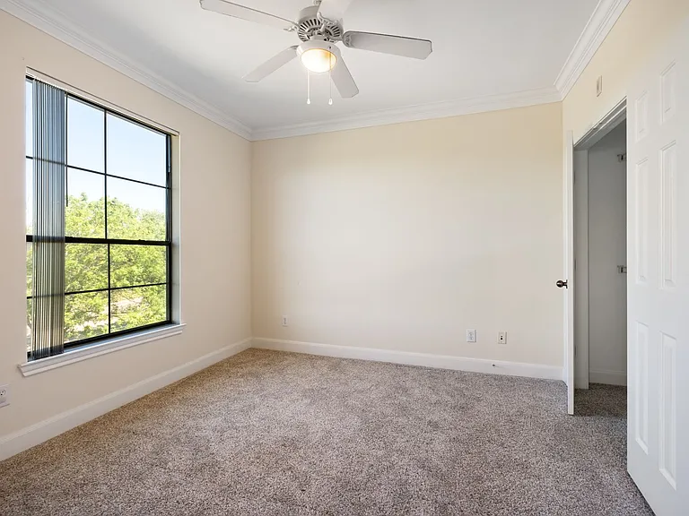 7701 Rialto Blvd #637 — Photo 10