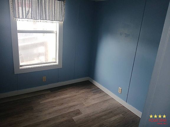 5th image of 7 Valencia Ct