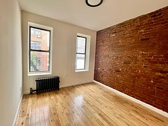 Rented by Best Apartments North Inc