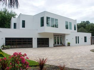 8101 Elbow Ln N, Saint Petersburg, FL 33710