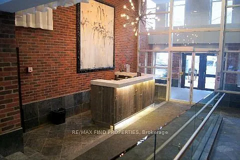 Building Photo - 11 Saint Joseph St #910