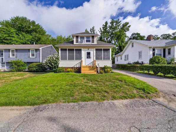 149 Columbia Ave, Warwick, RI 02888