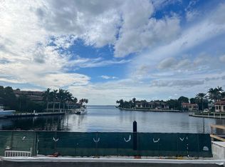 5 Bay Ridge Rd, Key Largo, FL 33037