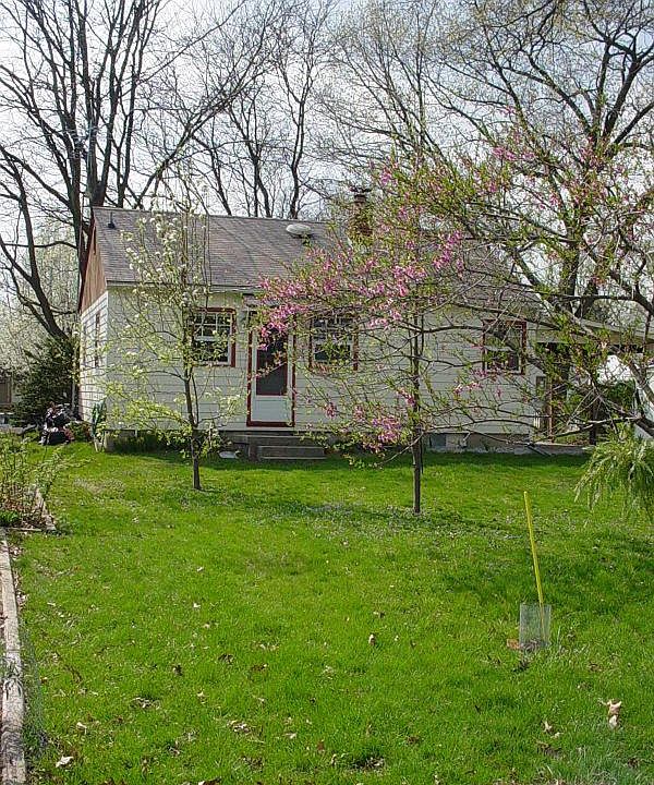 2nd image of 808 S Webber St