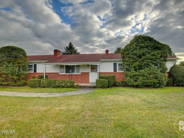 2211 Roosevelt Ave, Williamsport, PA 17701
