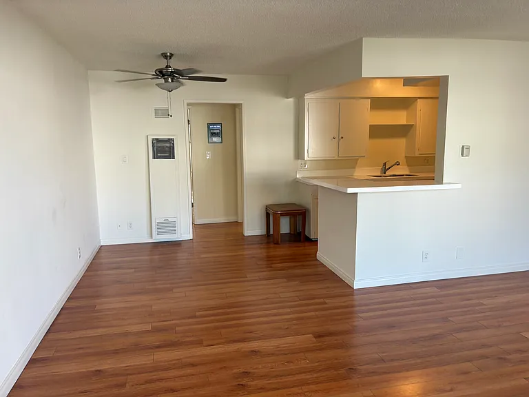 1303 Federal Ave #5 — Photo 13