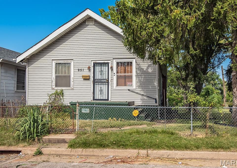 1st image of 951 Switzer Ave