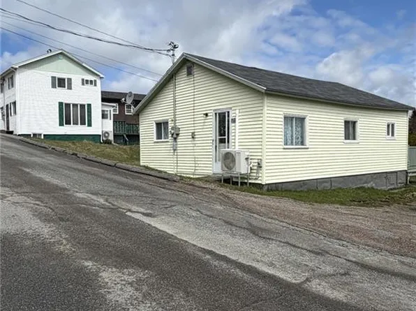 87 French Village Rd, Blacks Harbour, NB E5H 1G1