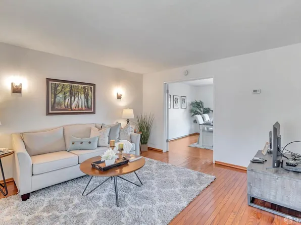 991 Marquette Ln, Foster City, CA 94404