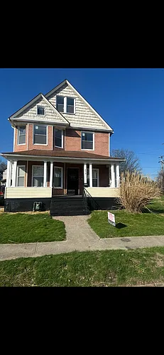 470 Arbor Rd Photo 1